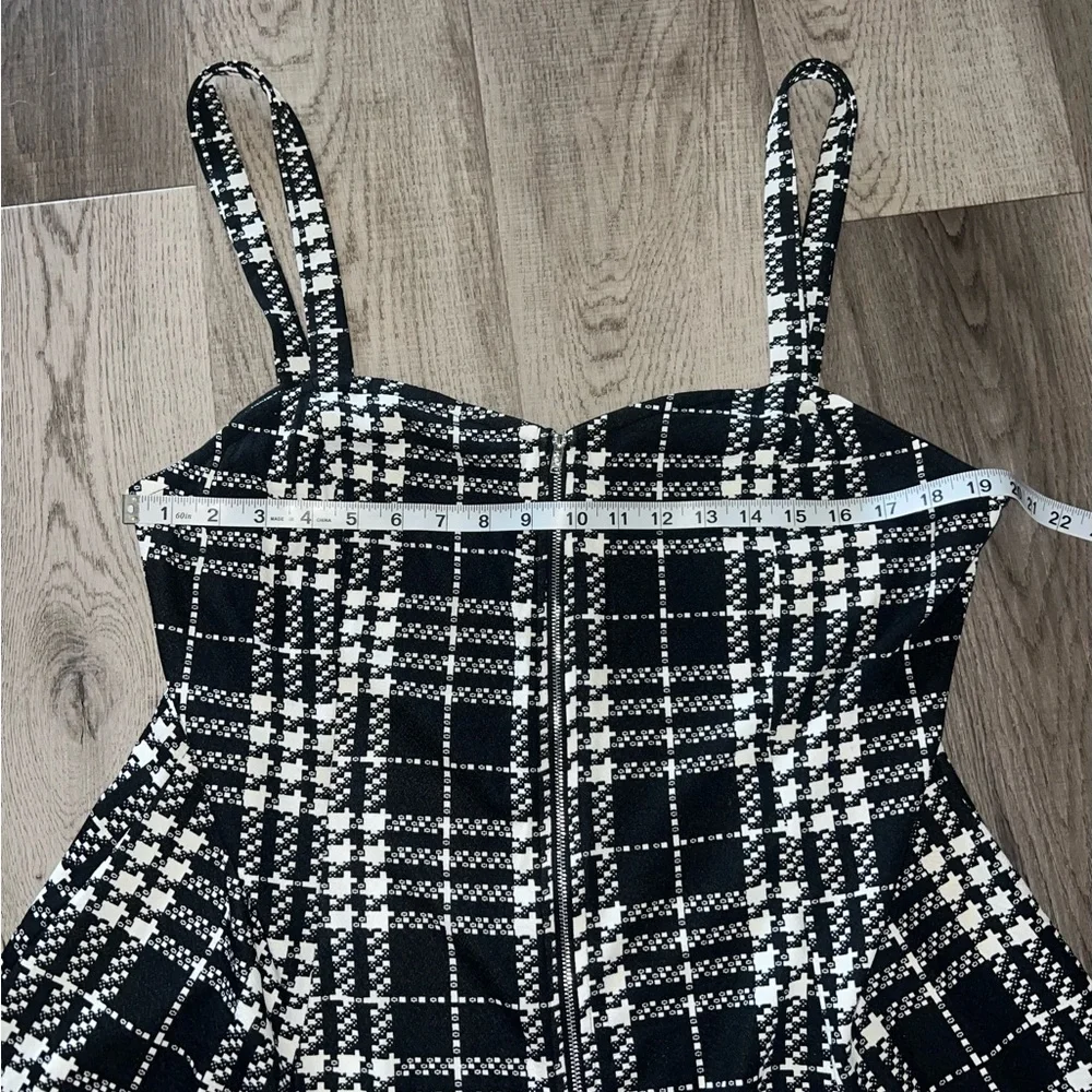 NWOT SHEIN Curve Black and White Plaid Women's Dress 3X - Picture 7 of 8